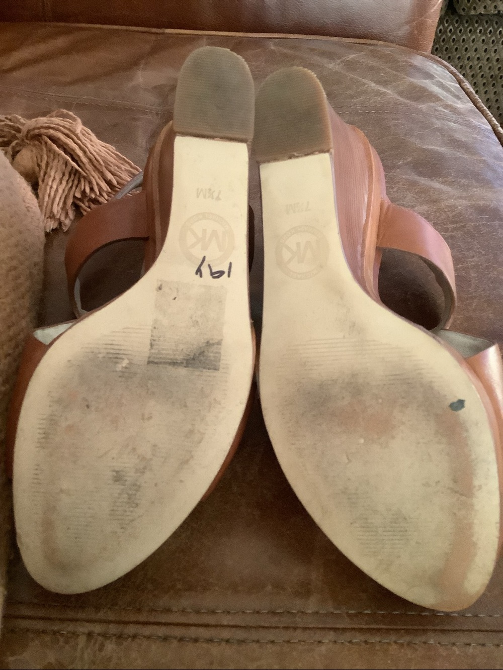 Michael Kors Josephine Leather Wedge Sandals Size 7.5 - Picture 10 of 11